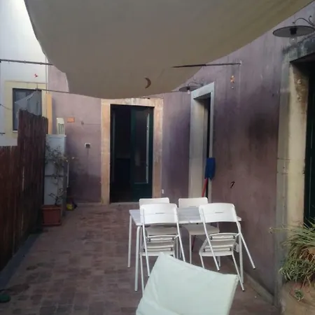 Будинок відпочинку Manzoni Loft And Terrace *